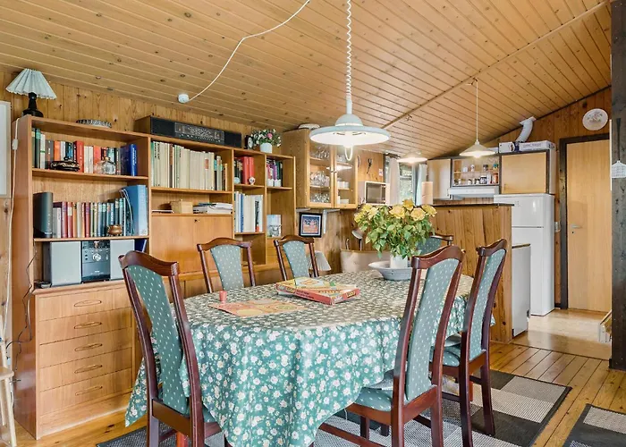 3 Bedroom In بيت للعطل Hjørring